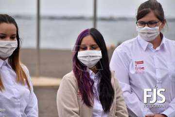 Izado de la bandera azul en Melenara/TA.